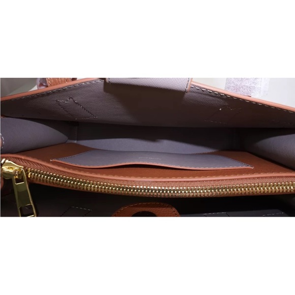 Quince, Italian leather bag - Picture 5 of 6